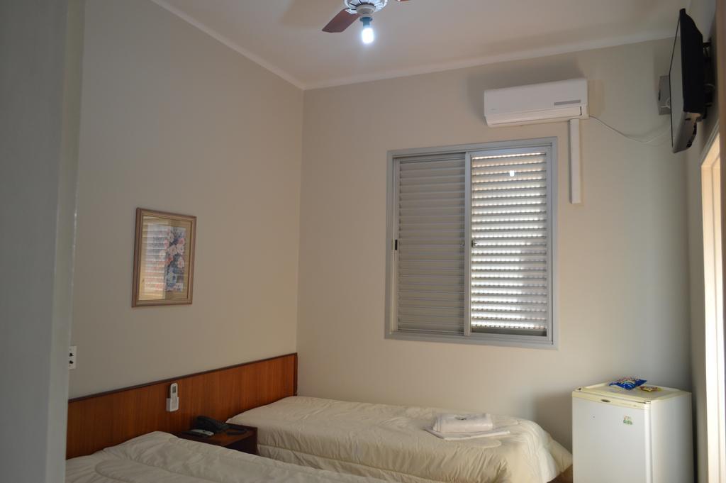 Hotel Chantilly Presidente Prudente Habitación foto